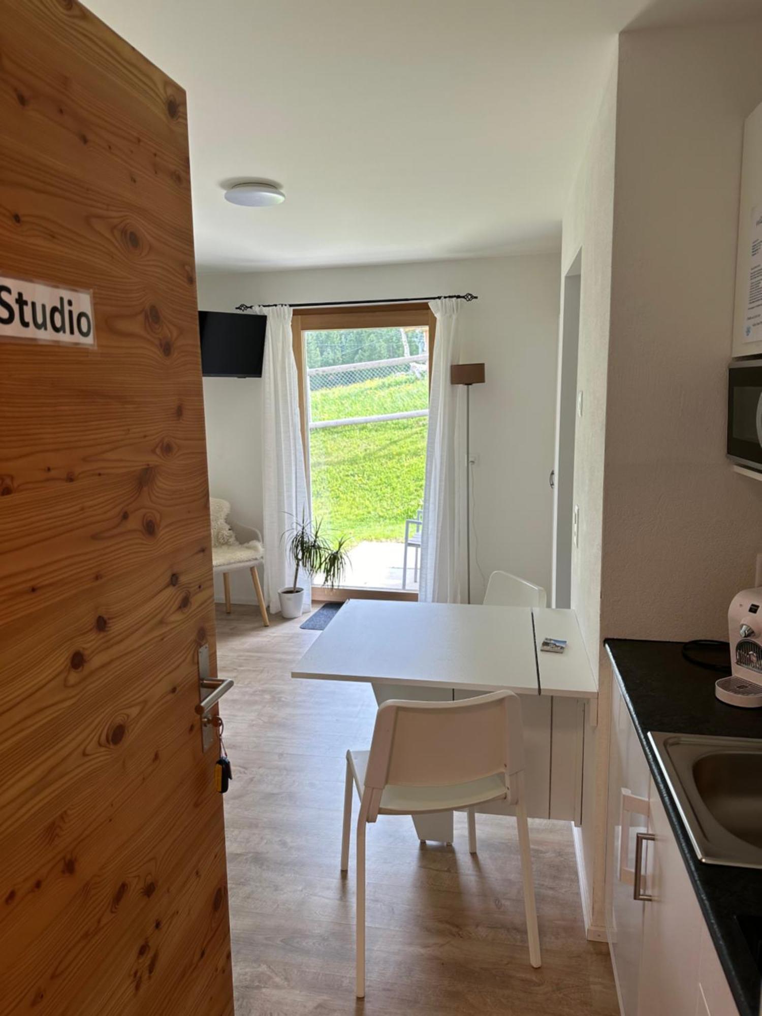 Kleines Aber Feines Studio Zuoz Exterior photo